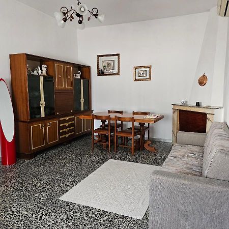 Appartamento A Telti Con Giardino Privato E Posto Auto Dış mekan fotoğraf